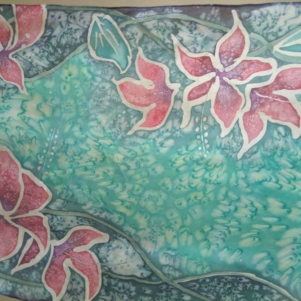 Annemarie lillelise salli fragment.